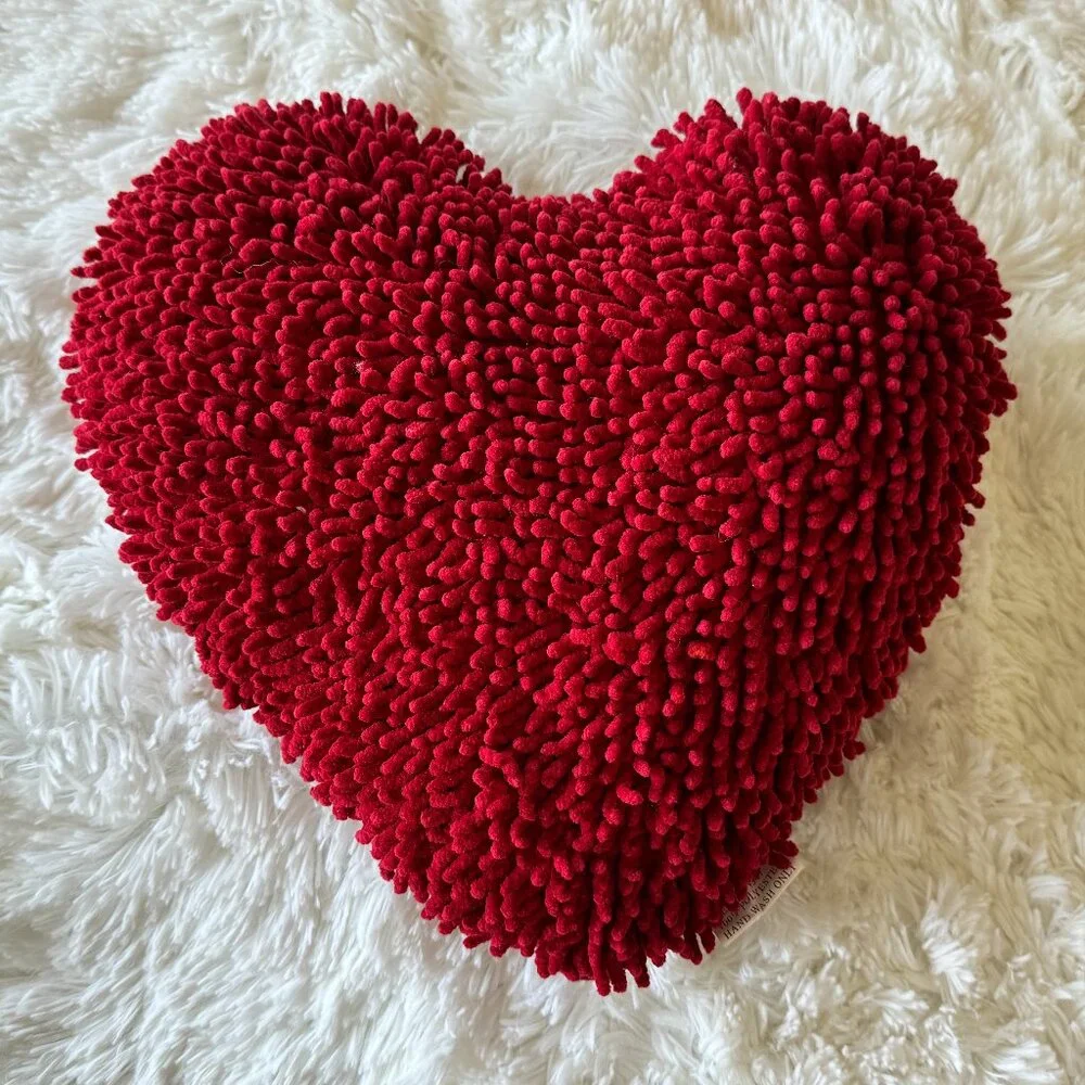 New Red Heart Shaped Soft Chenille Shag Plush Throw Pillow 14.5” x 14.5”